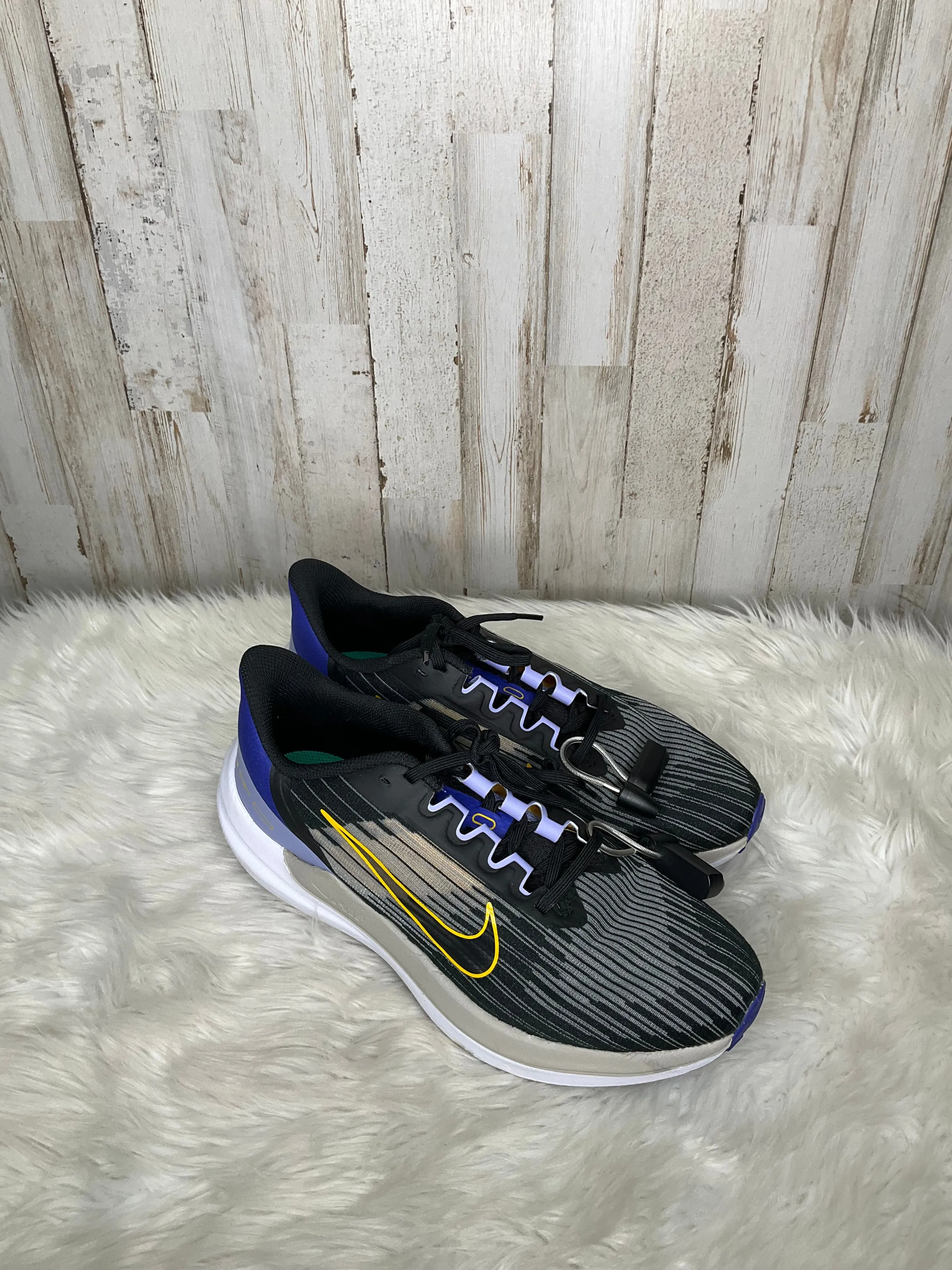 Blue Shoes Athletic Nike, Size 9.5 nike