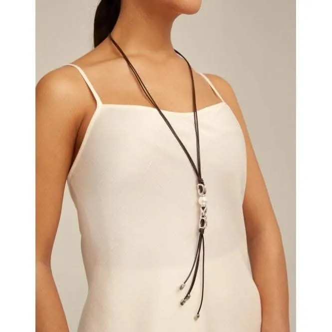 Bond White Leather Pearl Shell Necklace Unode50 Jewelry And Accessories