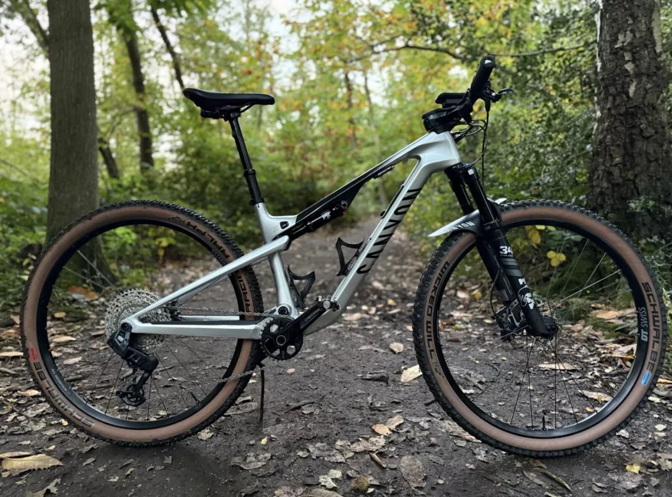 Canyon Lux Trail CF 6 2024