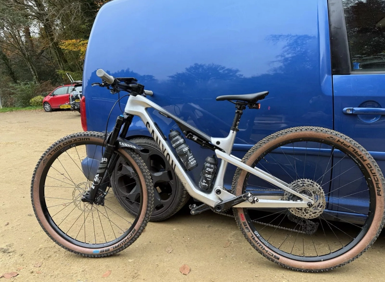 Canyon Lux Trail CF 6 2024