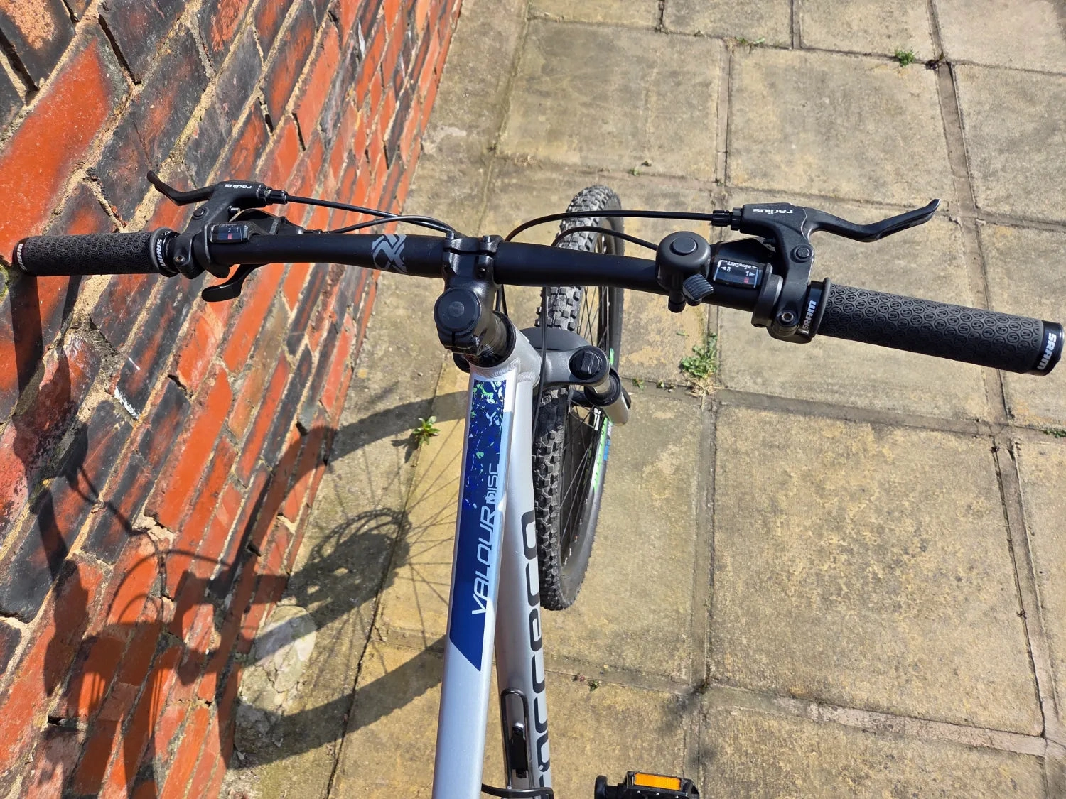 Carrera Valour Disc Mens Mountain Bike 2022