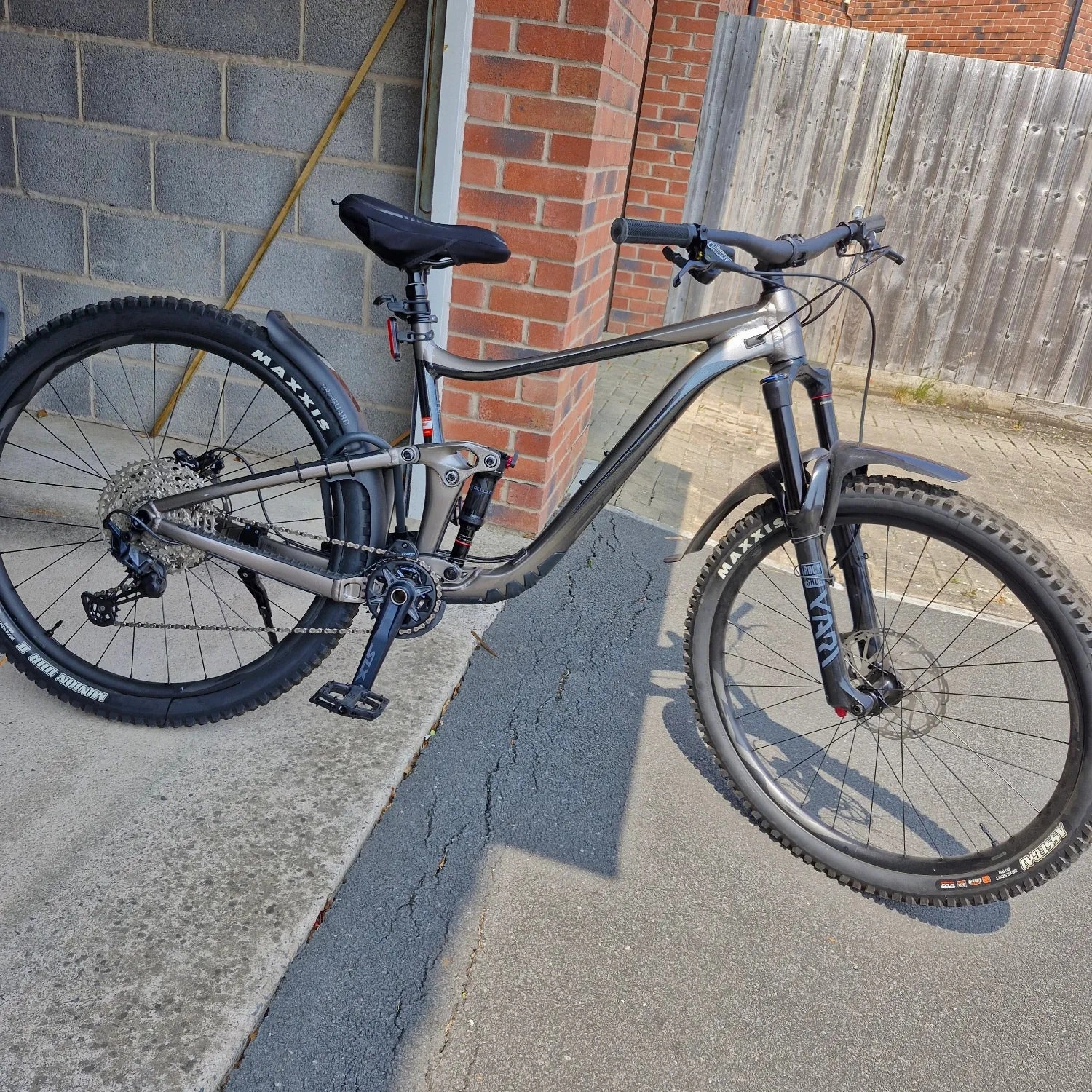 Giant Reign 29 2022