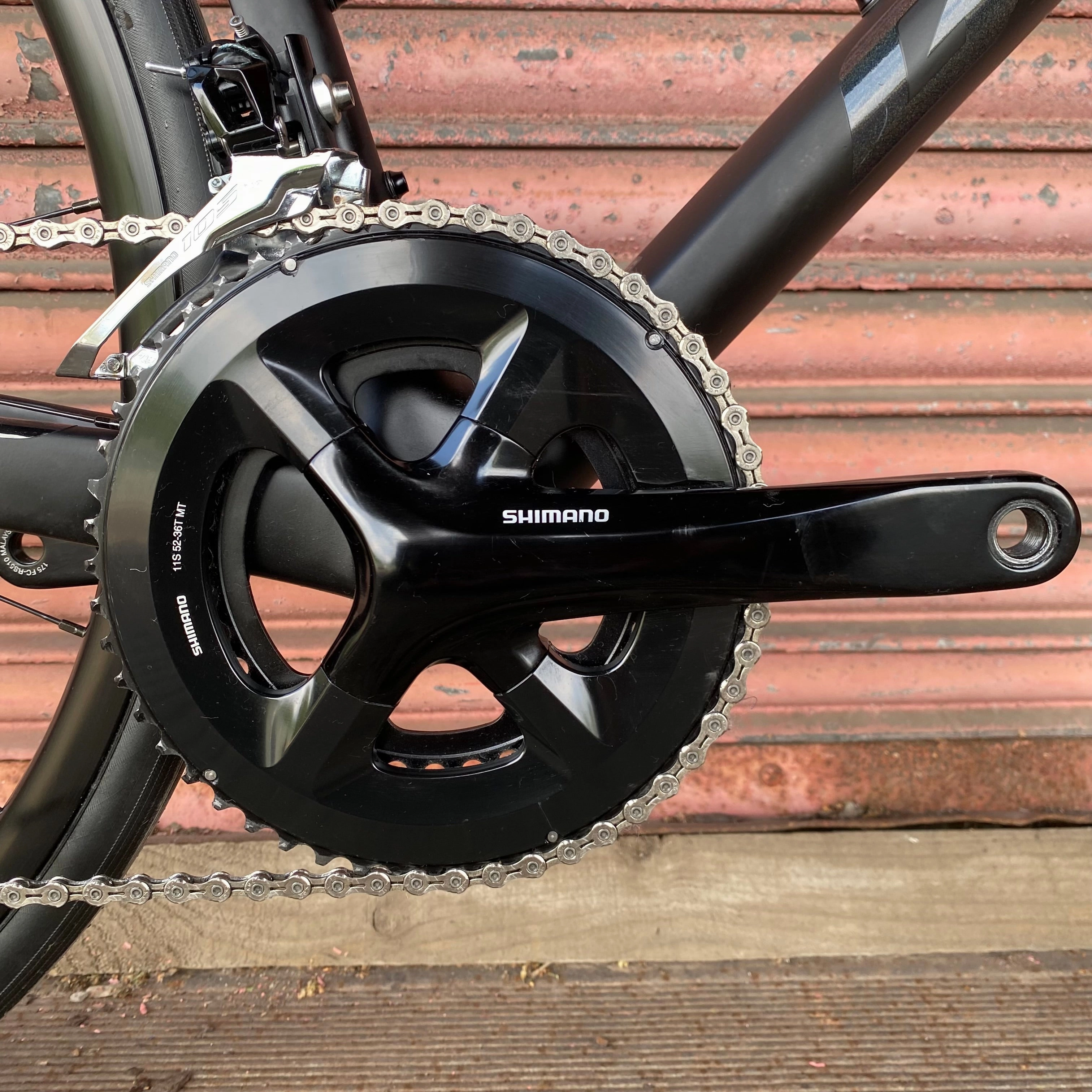 Giant TCR Advanced 2 Shimano 105 Carbon Disc Road Bike