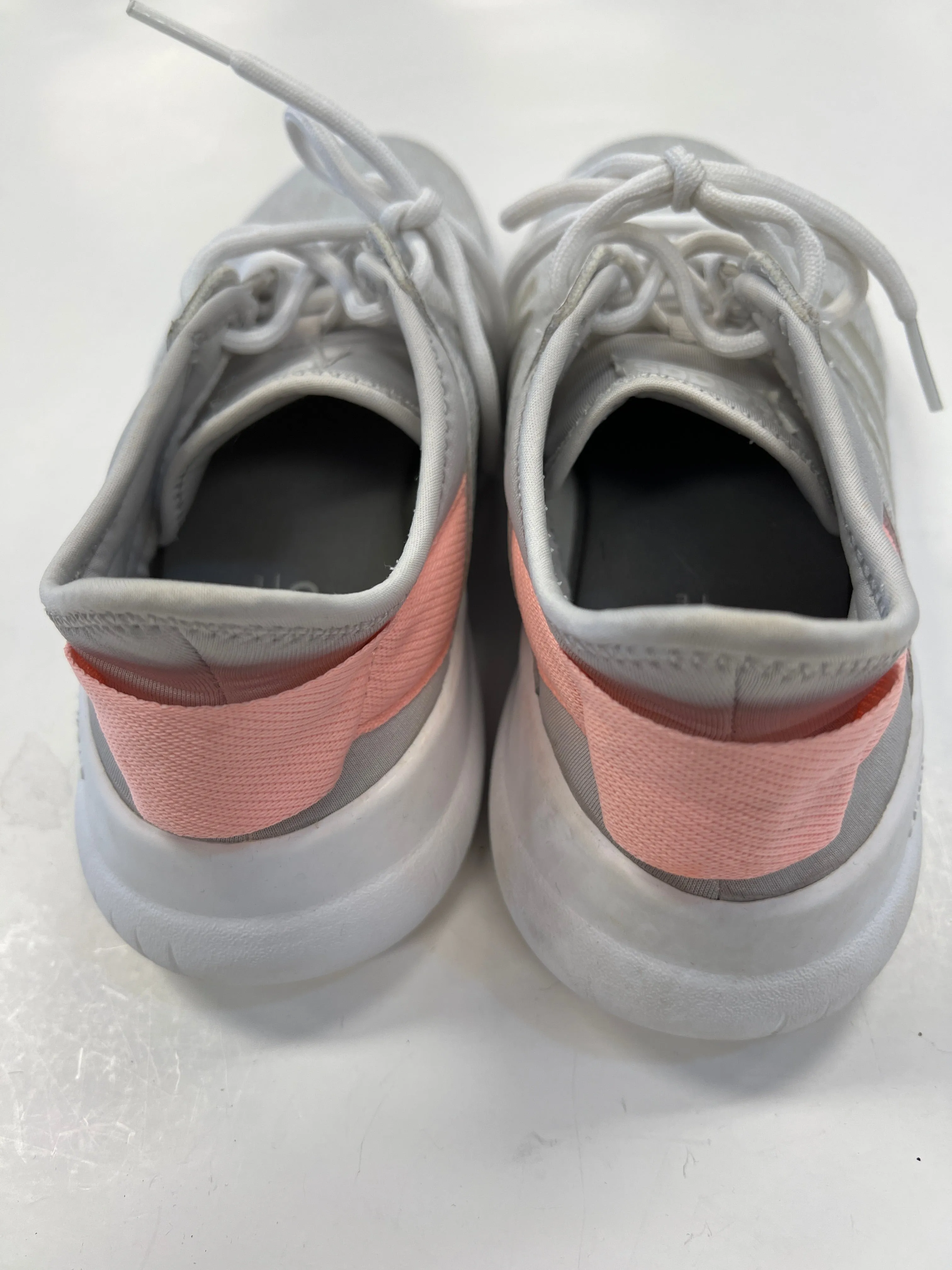 Grey Shoes Athletic Adidas, Size 6.5 adidas