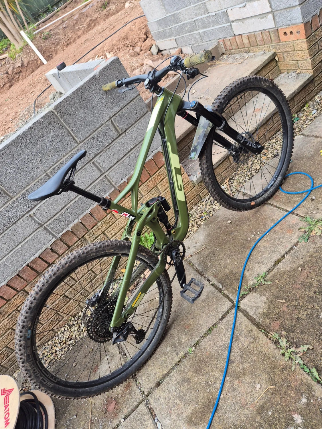 GT Sensor Carbon Expert 2020