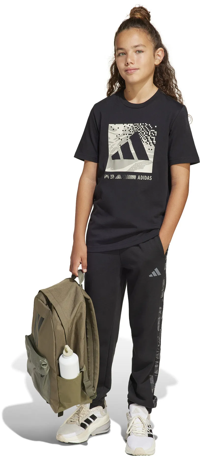 Junior's Camo Graphic T-Shirt