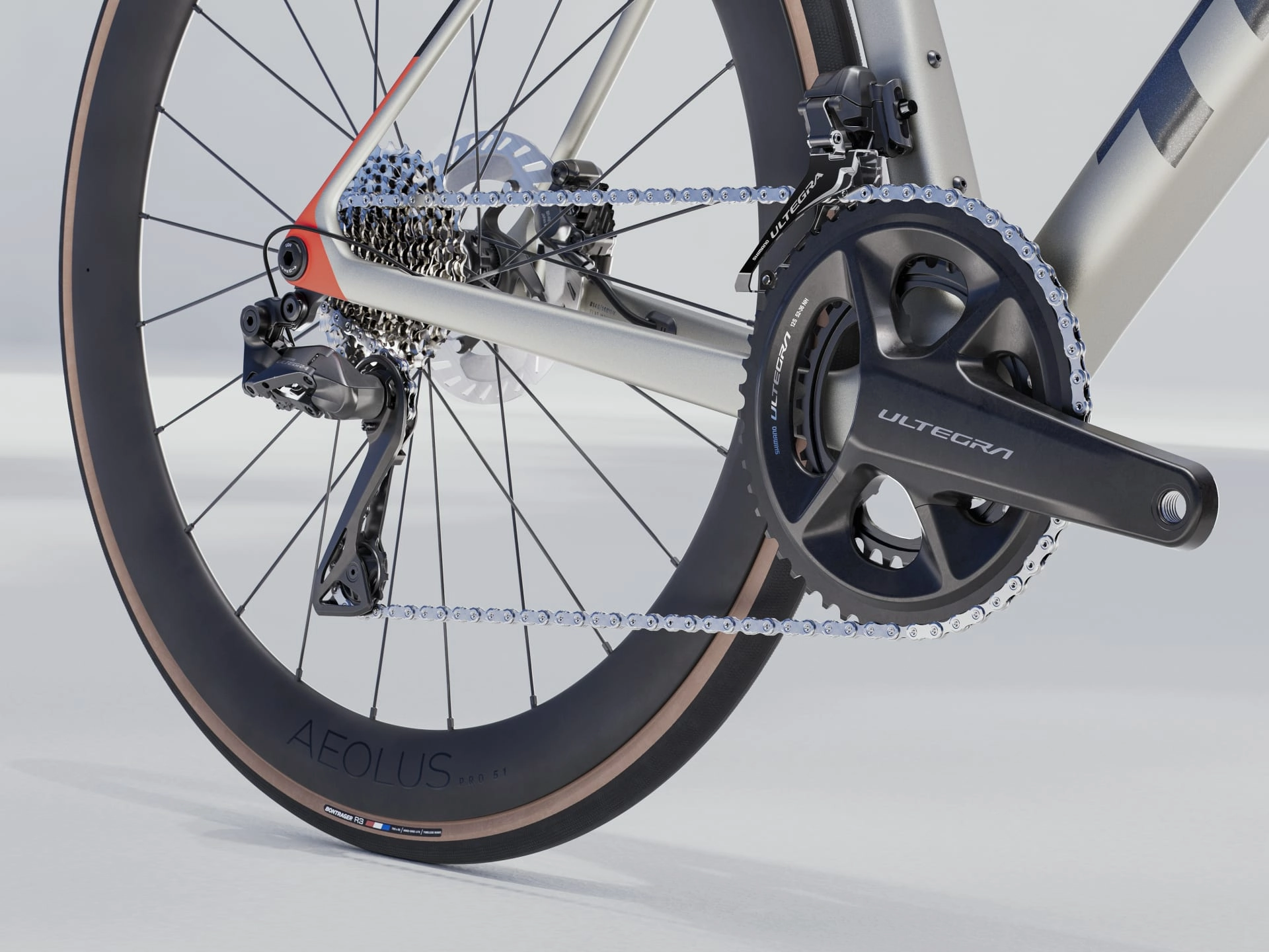 Madone SL 7 Gen 8 Matte Lunar Silver