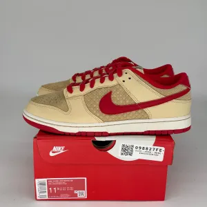 NIKE DUNK LOW STRAWBERRY WAFFLE SIZE 11.5 HJ9100-294