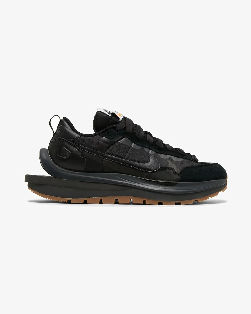 NIKE X SACAI VAPORWAFFLE BLACK GUM