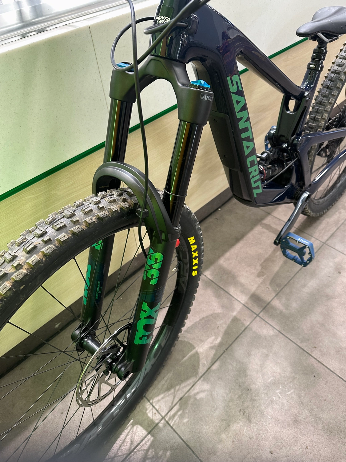 Santa Cruz MEGATOWER GX AXS / Carbon C 2023