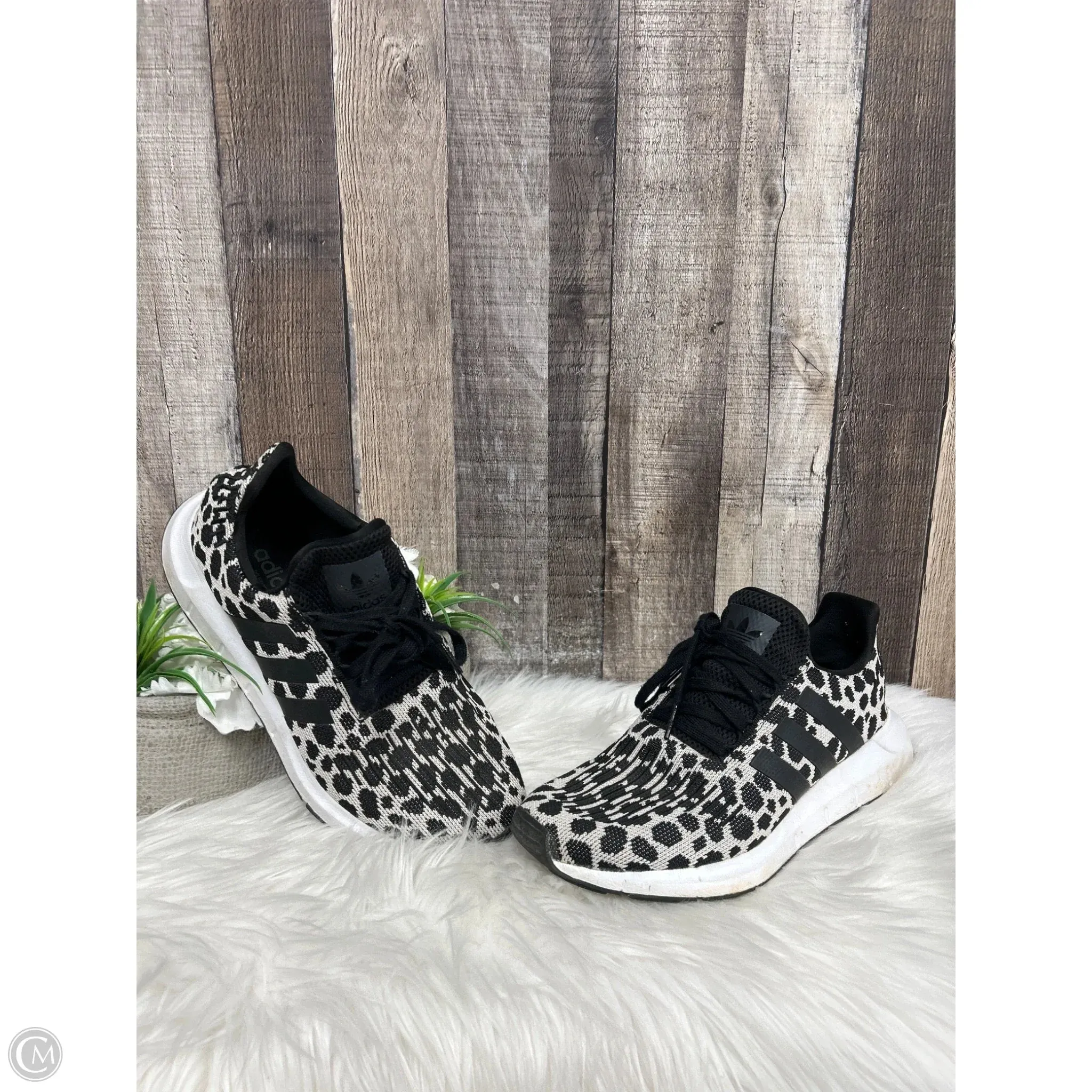 Shoes Athletic By Adidas In Animal Print, Size: 10 adidas