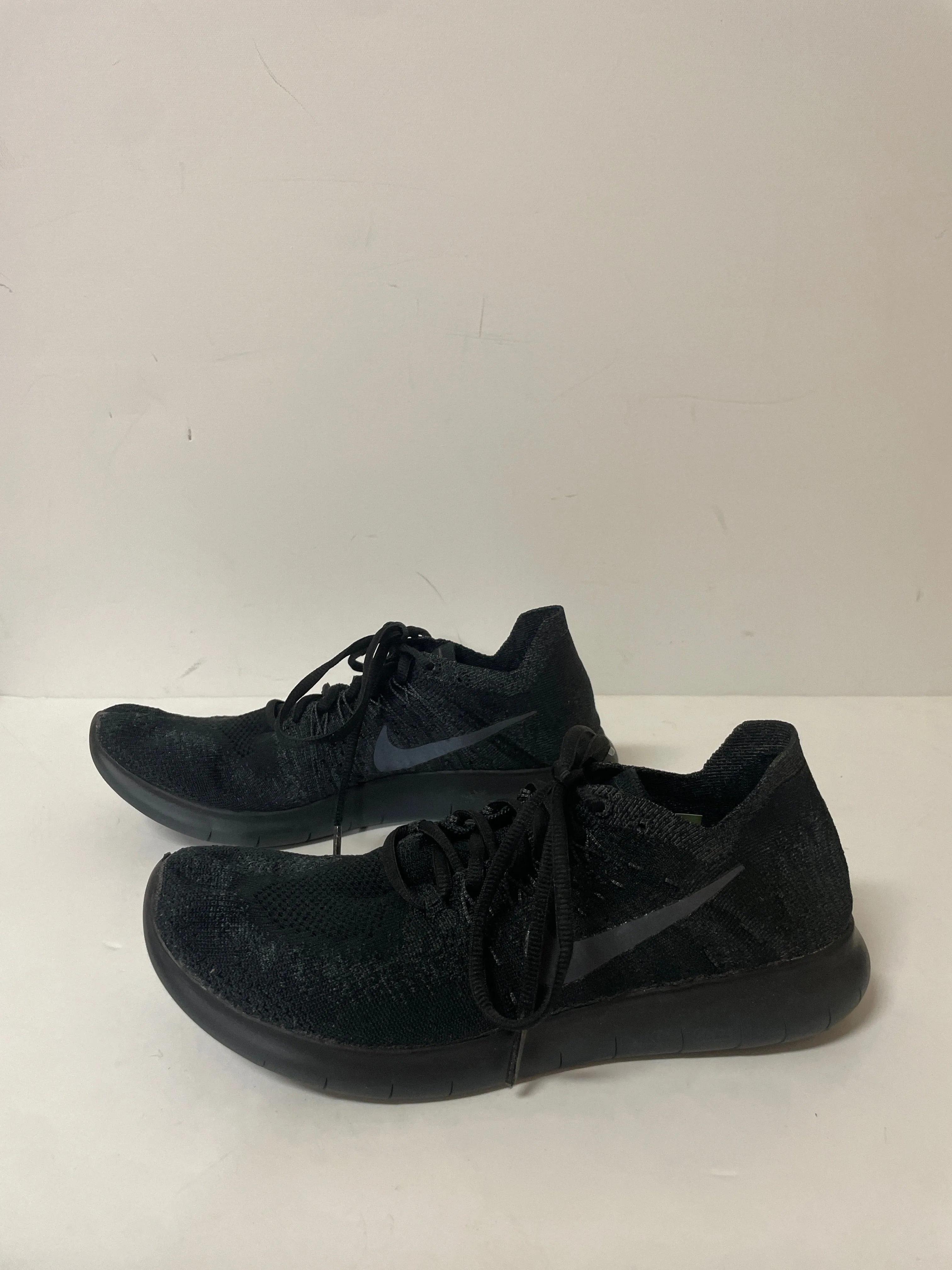 Shoes Athletic By Nike In Black, Size: 9 nike