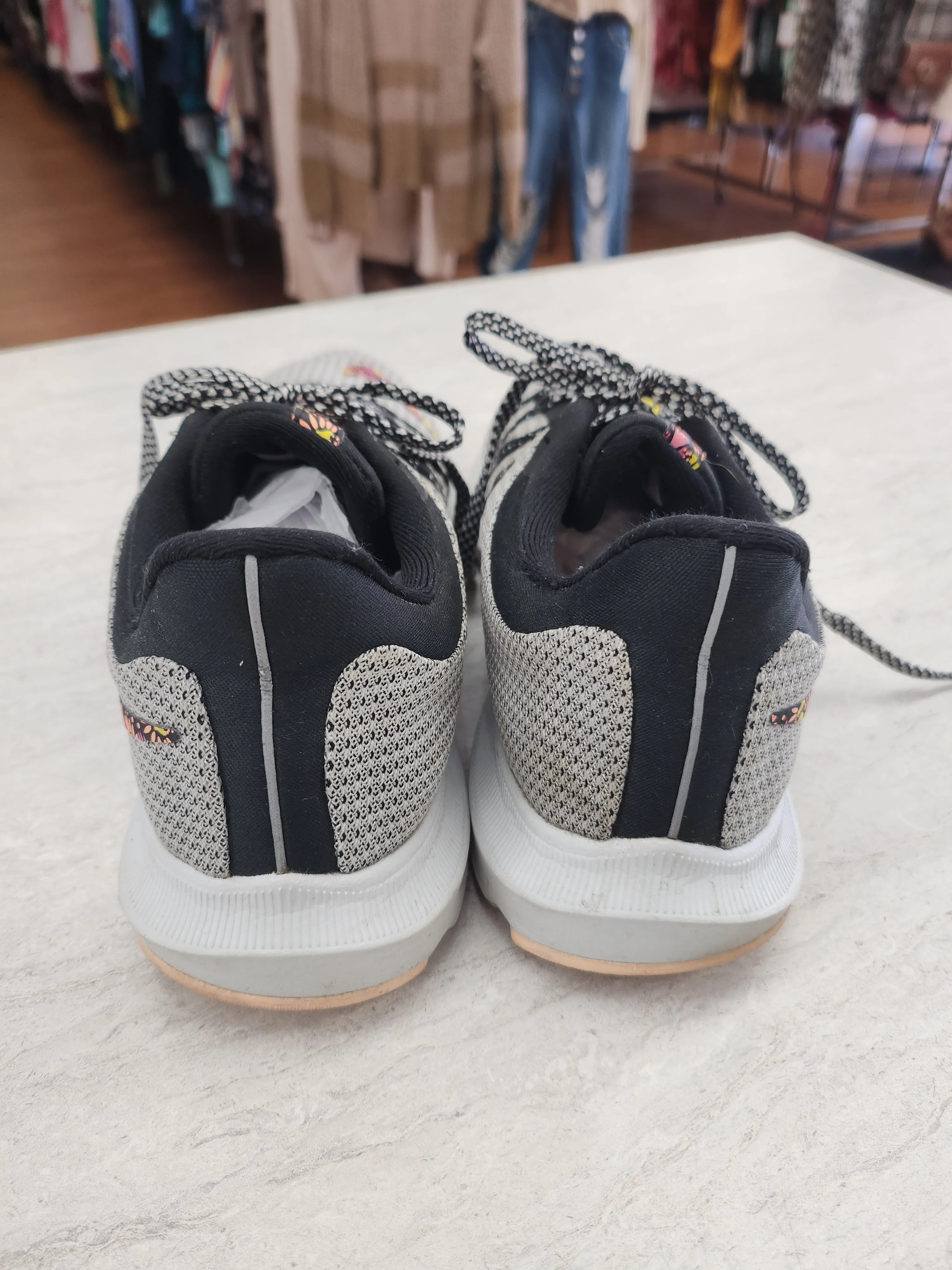 Shoes Athletic By Nike In Grey, Size: 9.5 nike