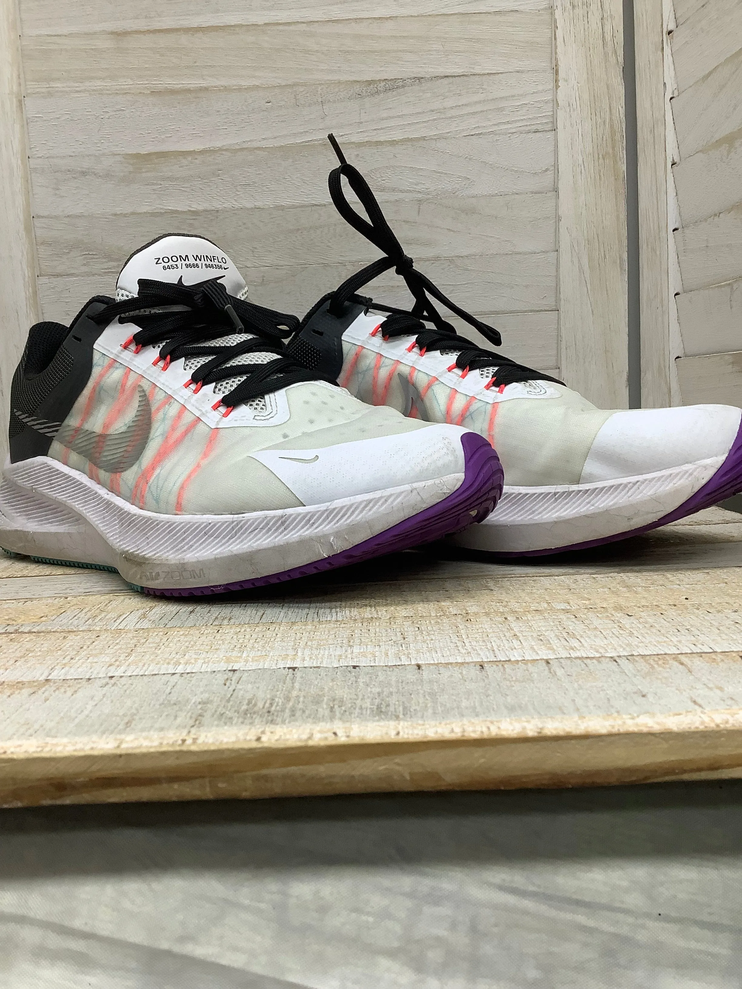 Shoes Athletic By Nike In White, Size: 9.5 nike