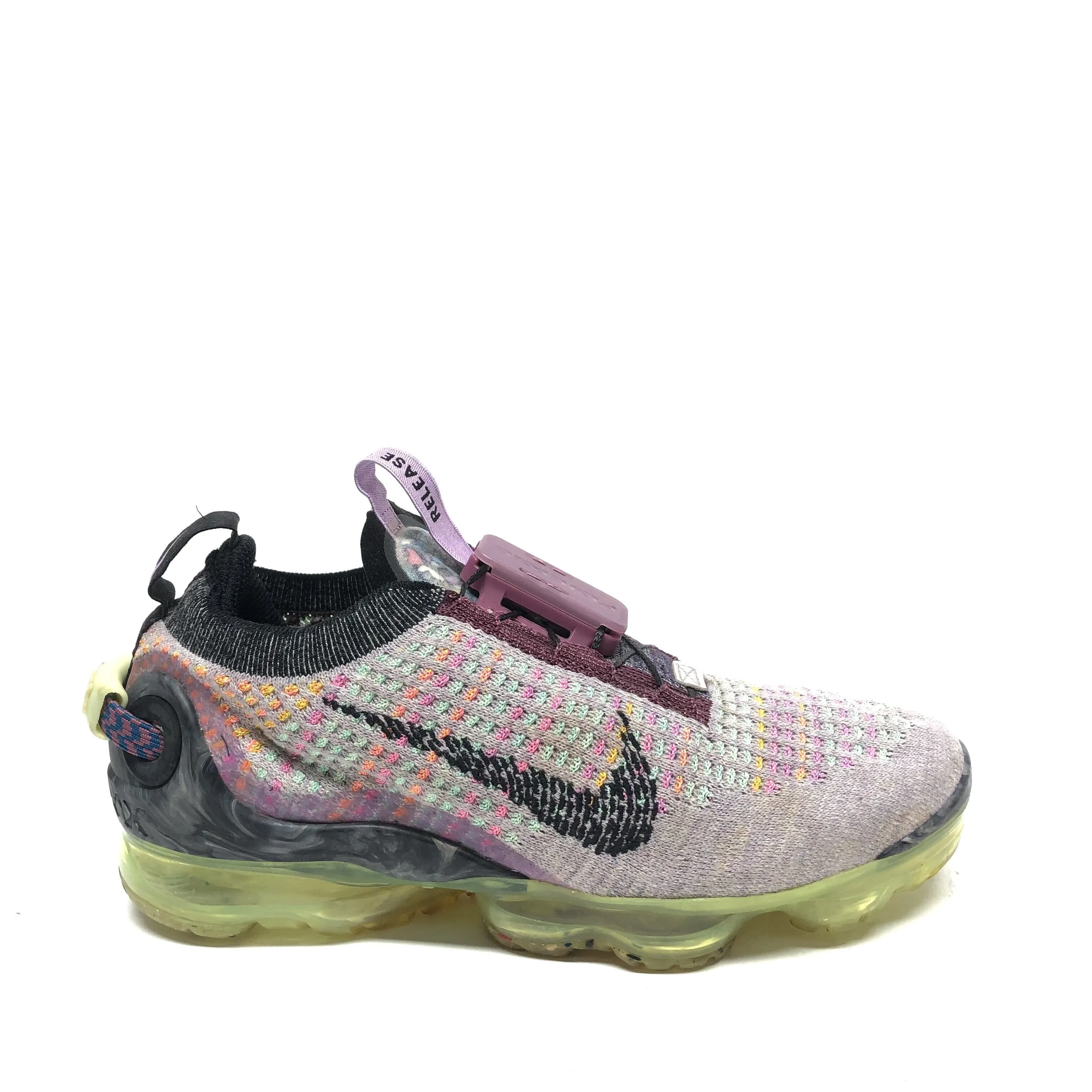 Shoes Athletic By Nike  Size: 6 nike