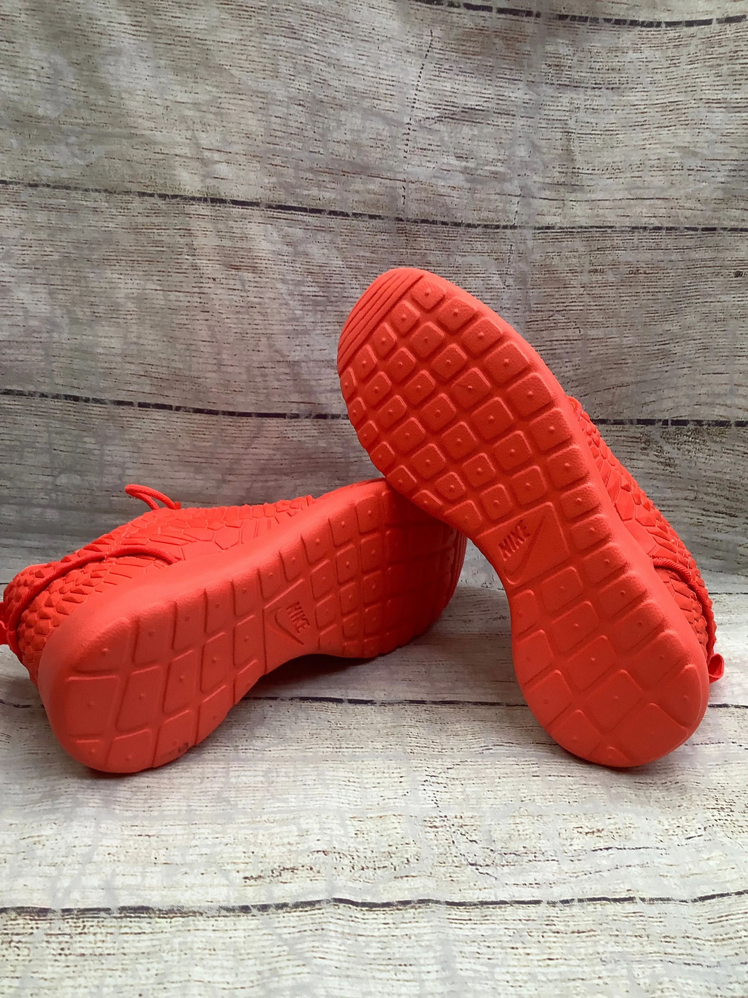 Shoes Athletic By Nike  Size: 7 nike
