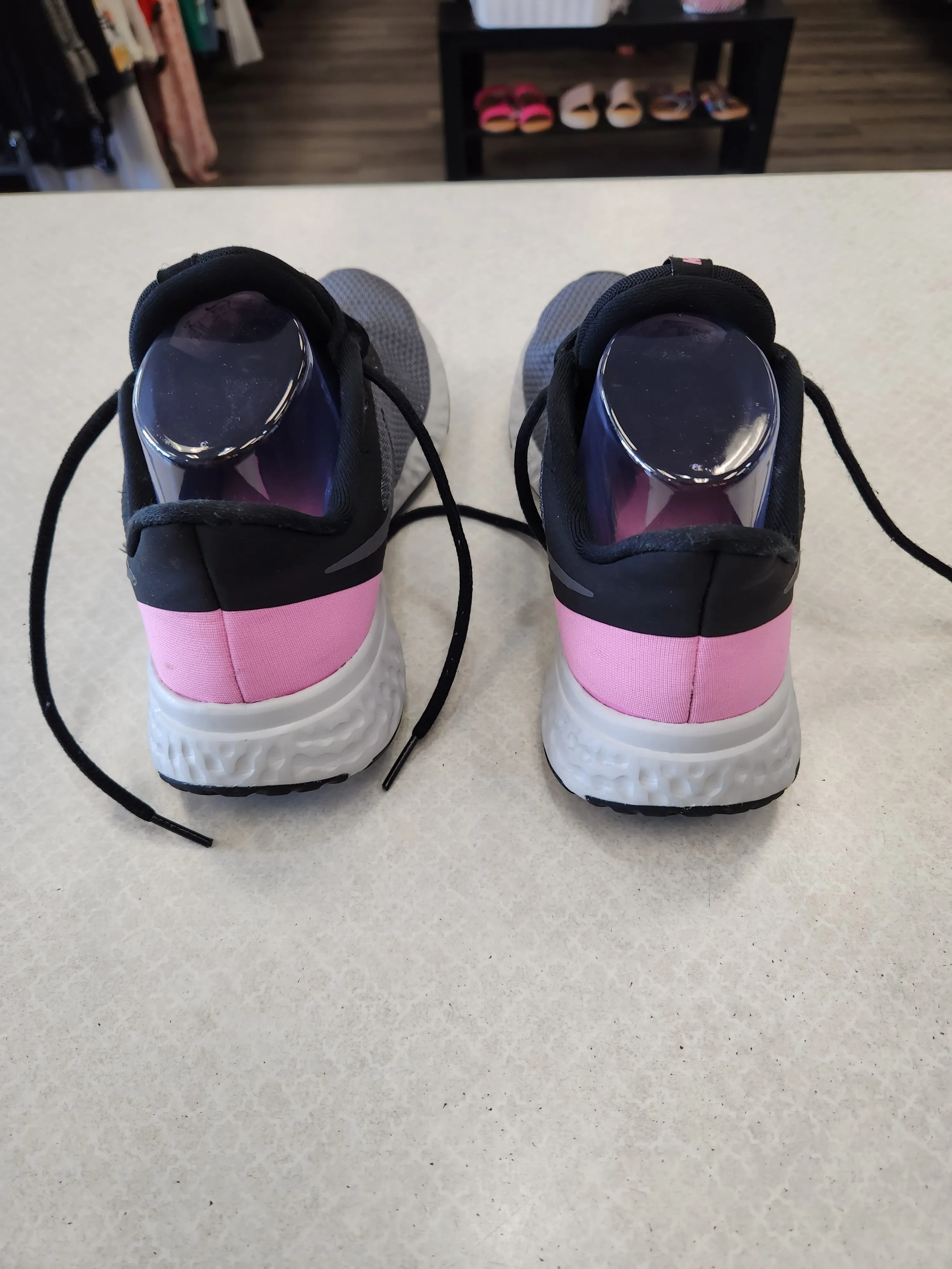 Shoes Athletic By Nike  Size: 8 nike
