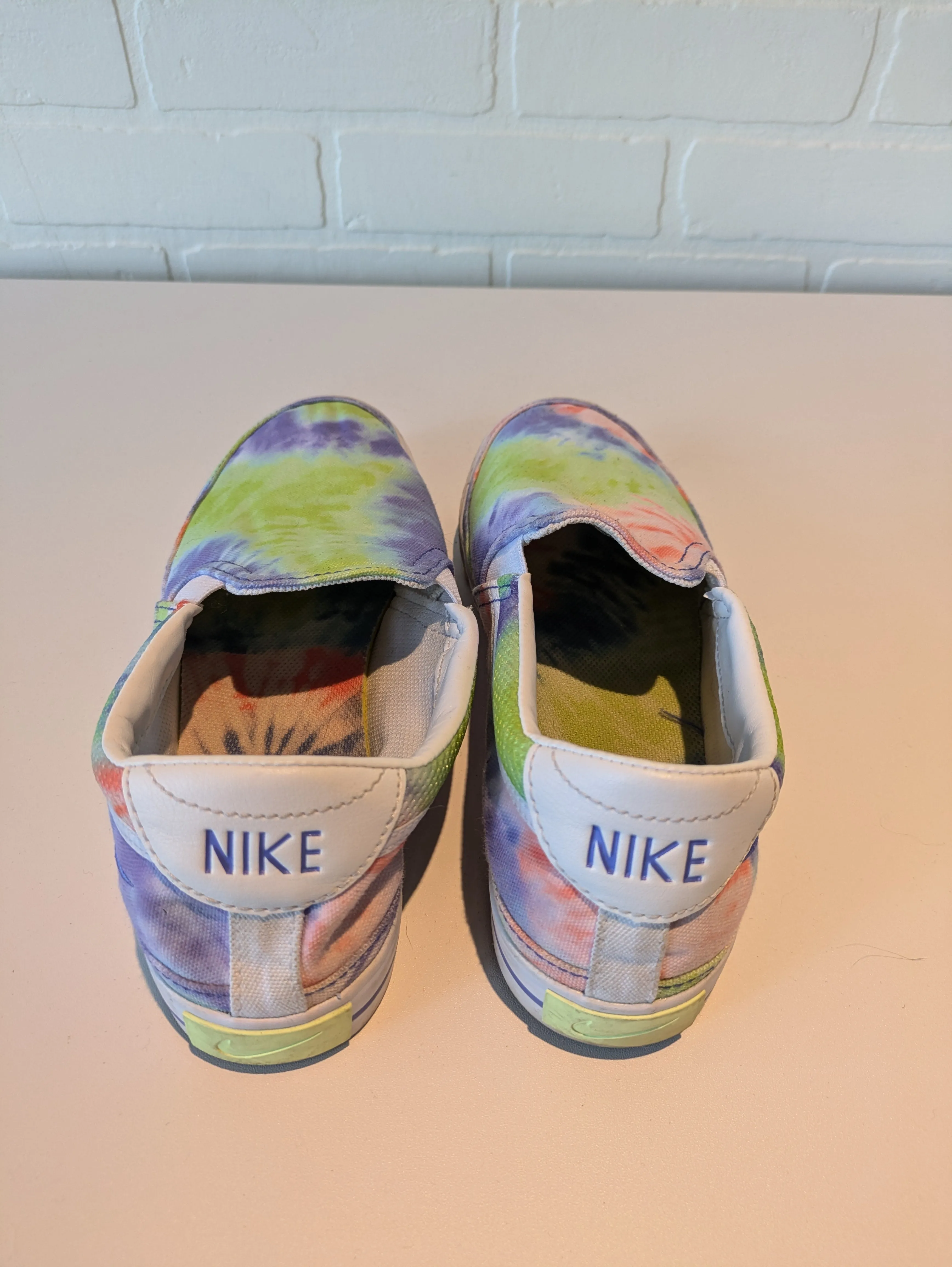 Shoes Flats By Nike In Tie Dye Print, Size: 8 nike