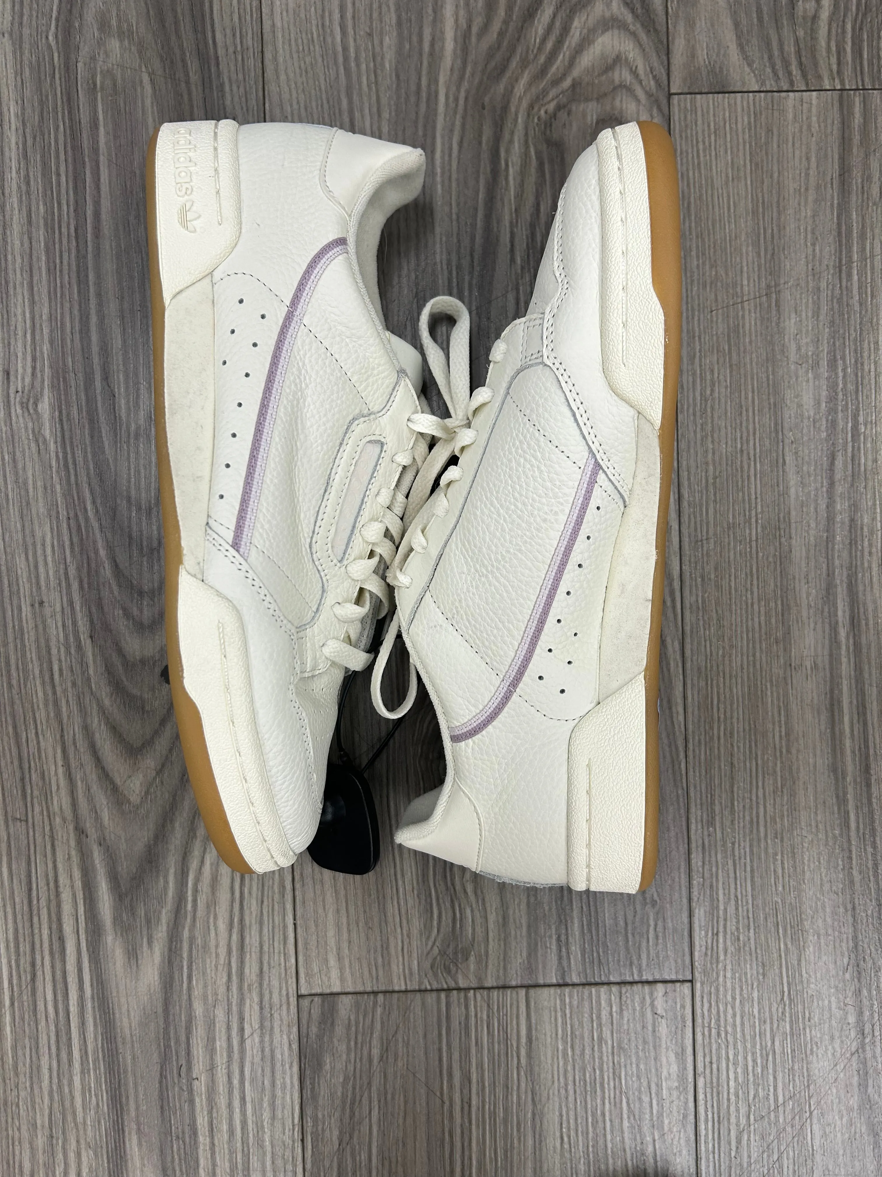 Shoes Sneakers By Adidas In Ivory, Size: 10 adidas