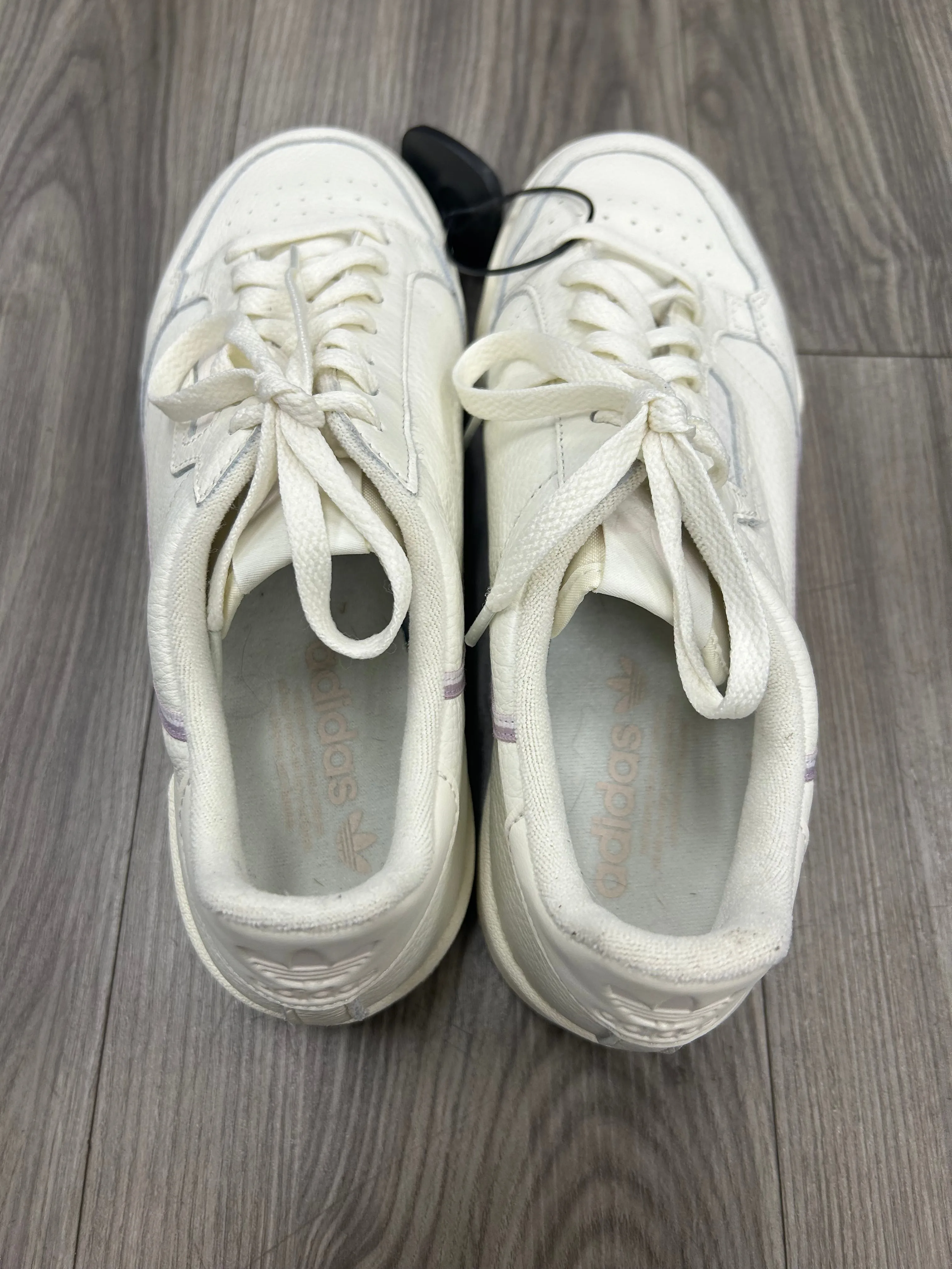 Shoes Sneakers By Adidas In Ivory, Size: 10 adidas