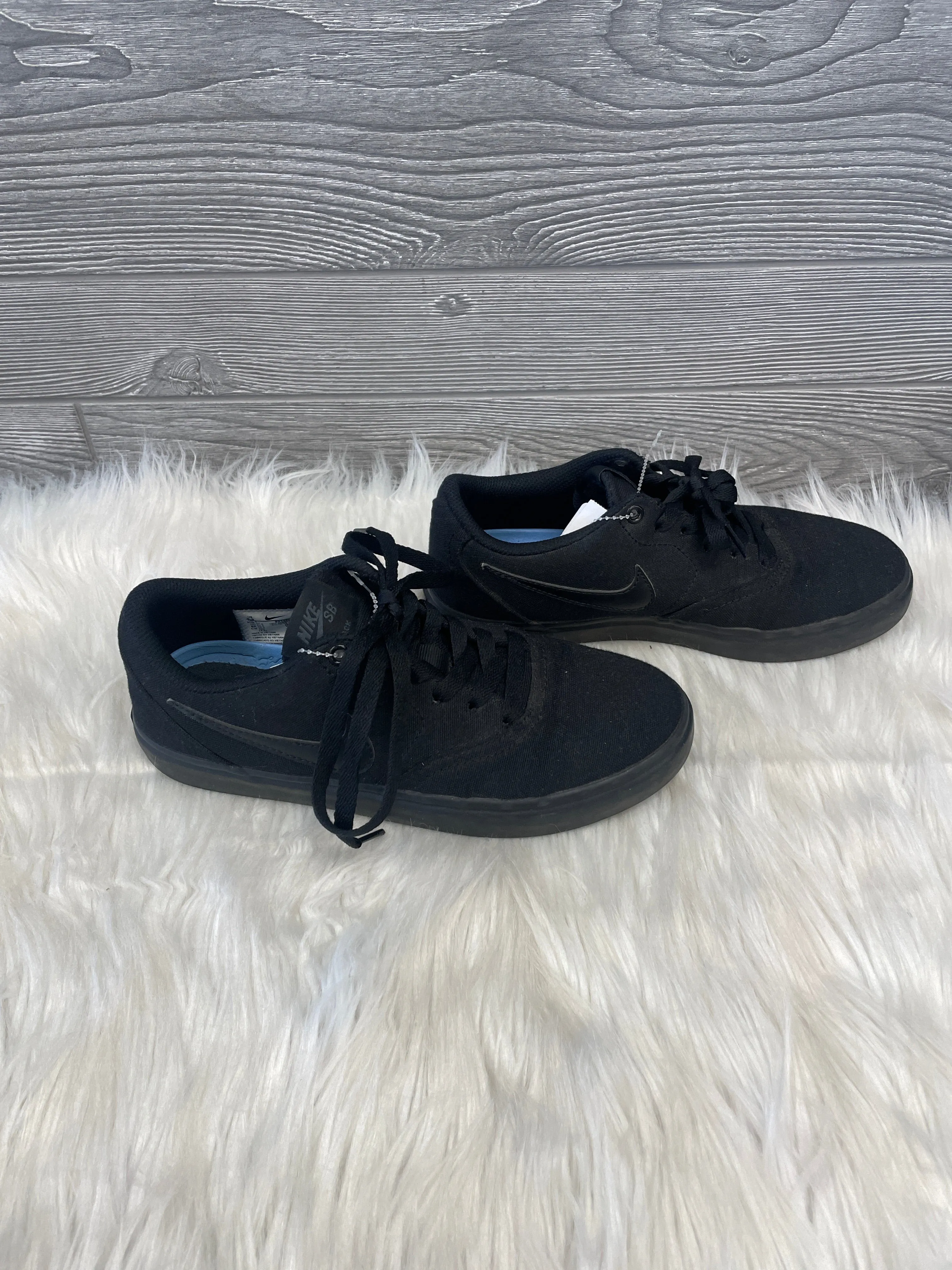 Shoes Sneakers By Nike In Black, Size: 6.5 nike