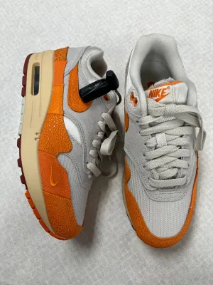 Shoes Sneakers By Nike In Orange & White, Size: 5.5 nike