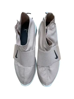 Shoes Sneakers By Nike In Pink, Size: 5.5 nike
