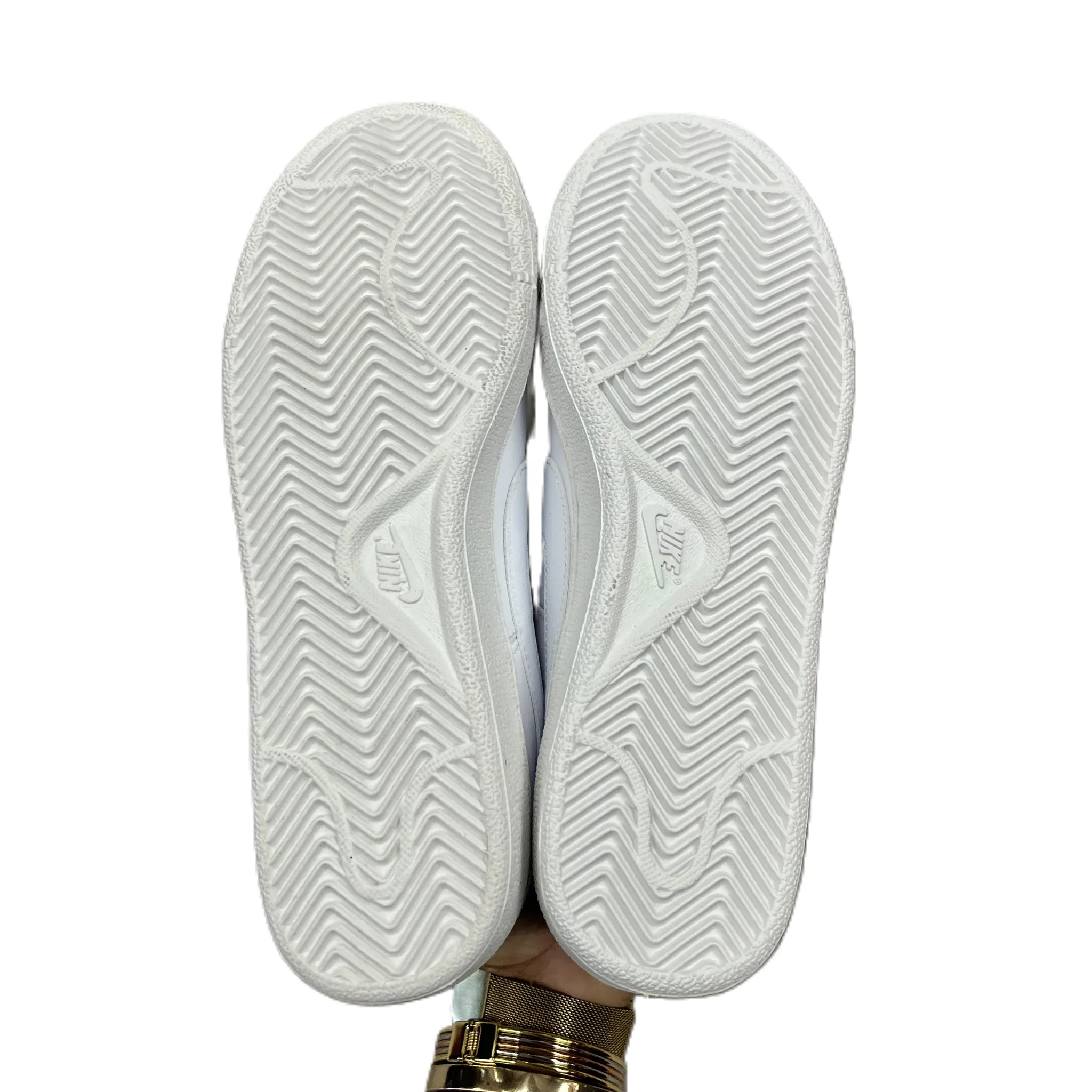 Shoes Sneakers By Nike In White, Size: 8.5 nike