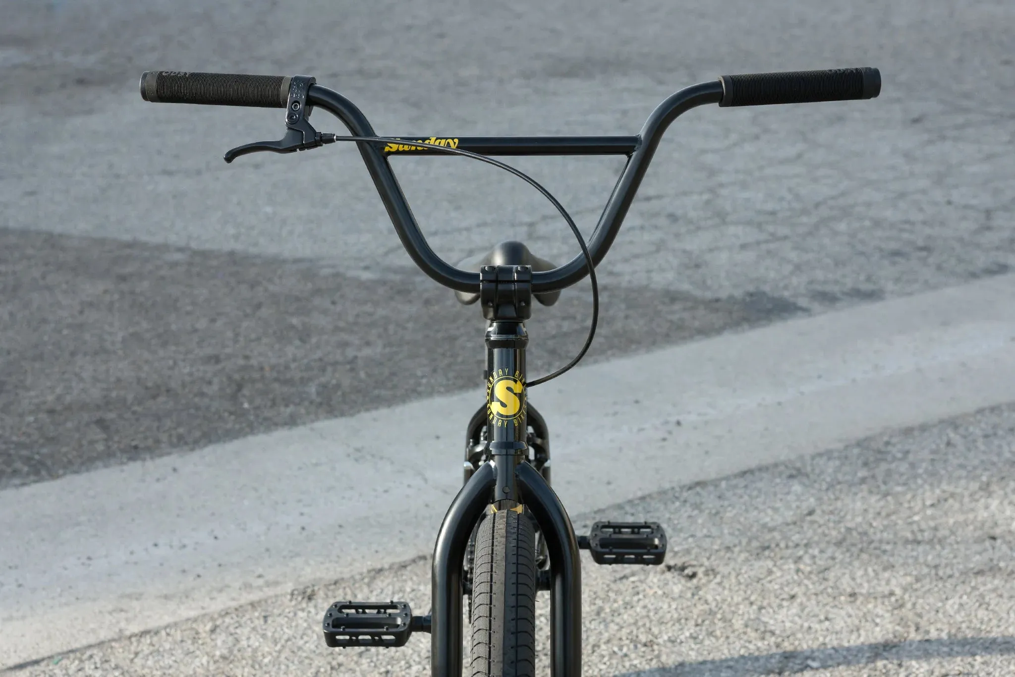 Sunday 2023 Model C 24 Complete BMX Bike - Gloss Black