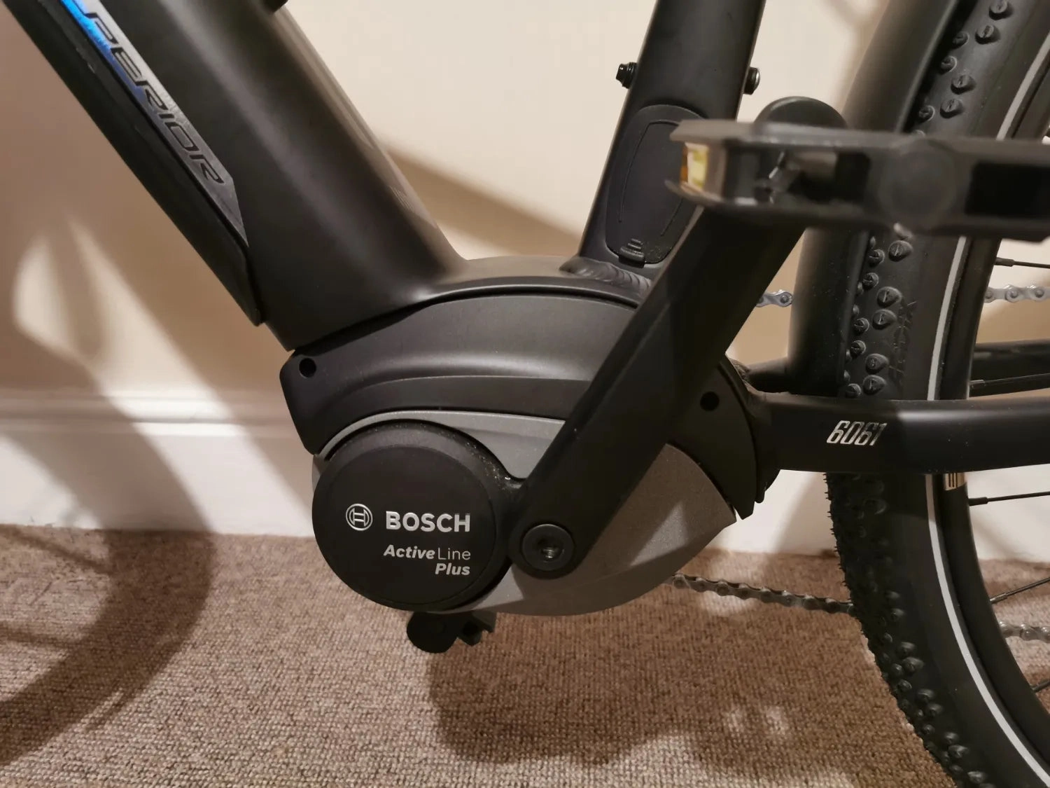 Superior eXR 6050B 2024