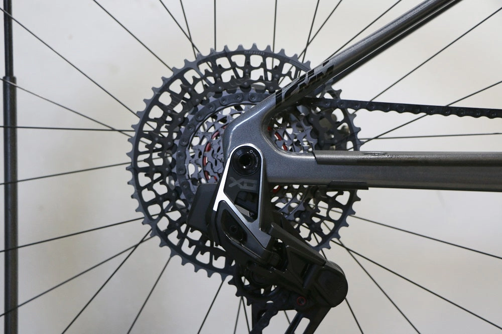 TITAN RACING Cypher Gen 2 120 DC Carbon Empire (2025)