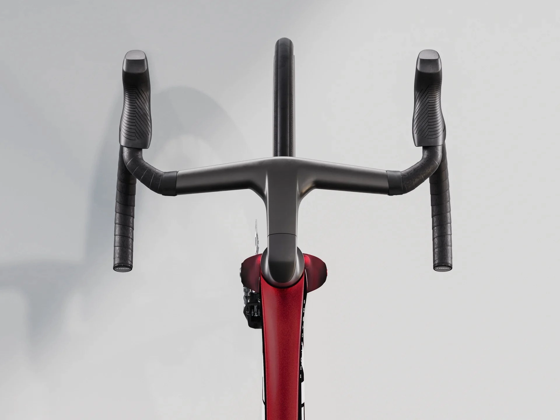 Trek Madone SLR 7 AXS Gen 8 - Carbon Red Smoke